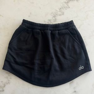 Alo skirt